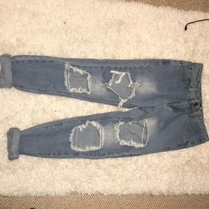 Ripped boyfriend jeans